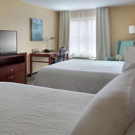 Hilton Garden Inn Albany Medical Center Екстериор снимка